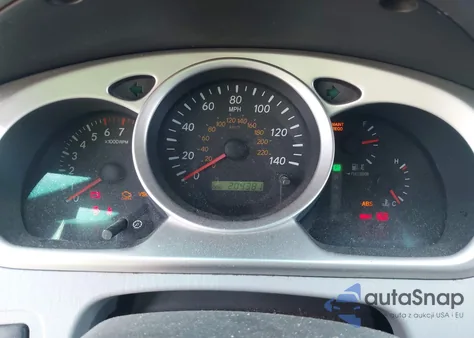 2004 Toyota Highlander Limited z USA, uszkodzony, nr VIN JTEEP21A040031979